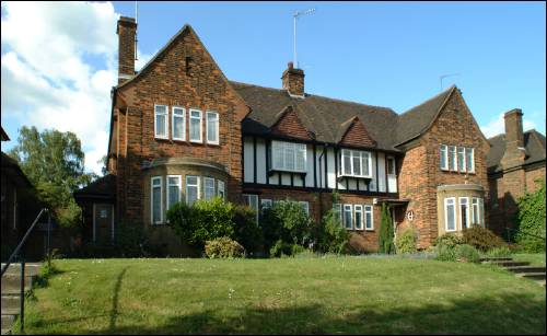 079-85 Lyttelton Road